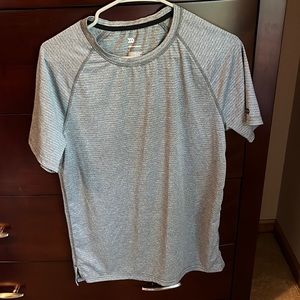 Men’s all in motion T-Shirt